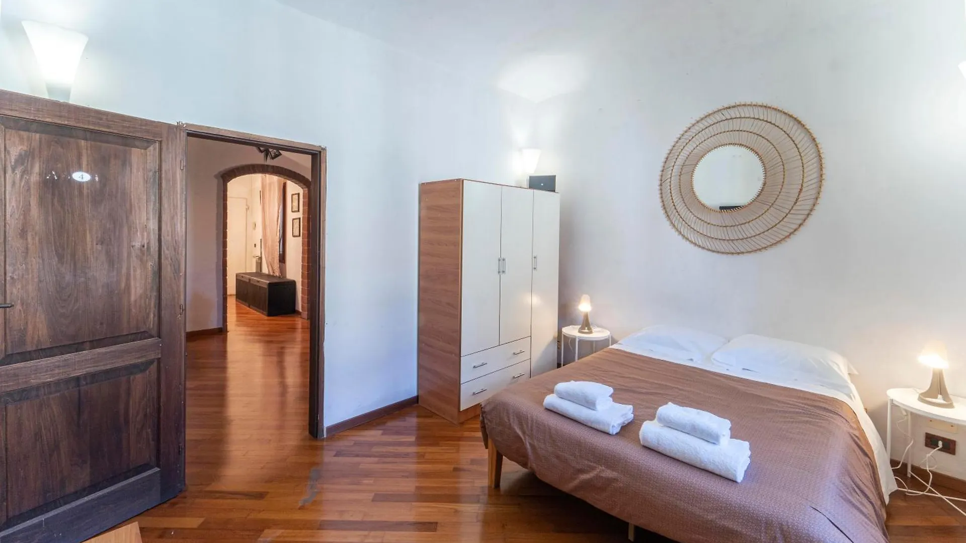 Tora Florence Apartment
